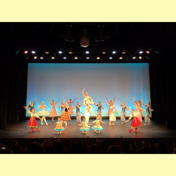 杉並区高円寺のハナバレエスクール　合同発表会2015年