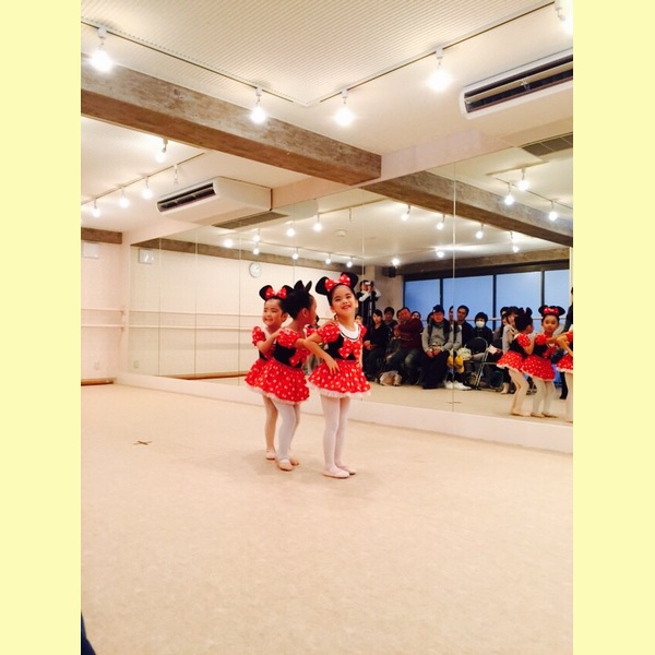 杉並区高円寺のハナバレエスクール　スタジオパフォーマンス2016年