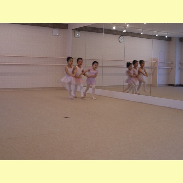 杉並区高円寺のハナバレエスクール　レッスン風景