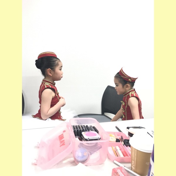 2017年スタジオパフォーマンス　控室の様子　杉並区高円寺のハナバレエスクール